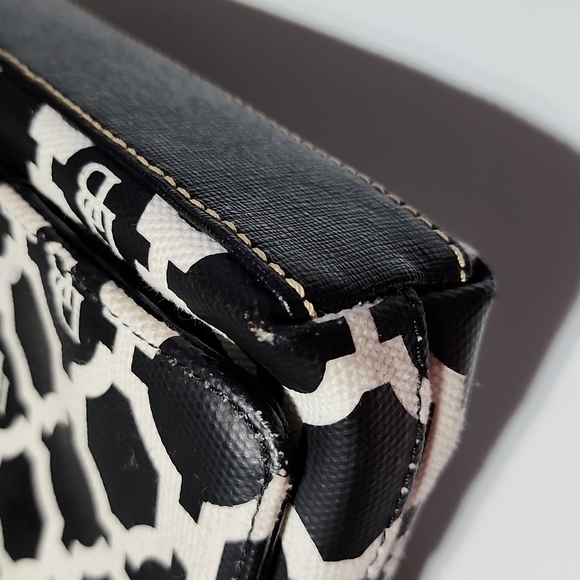 Dooney & Bourke Black White Canvas Crossbody Shoulder Bag Small - Picture 8 of 10